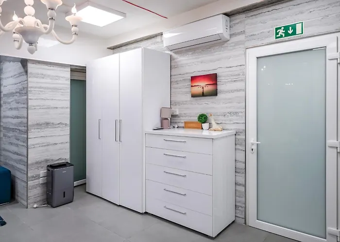 Appartement Spacious Two-bedroom Maisonette Located In Valletta