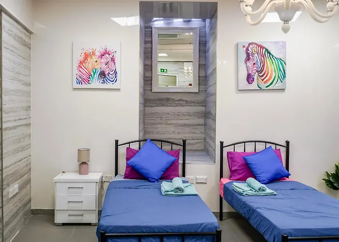 Spacious Two-bedroom Maisonette Located In Valletta * Il-Furjana